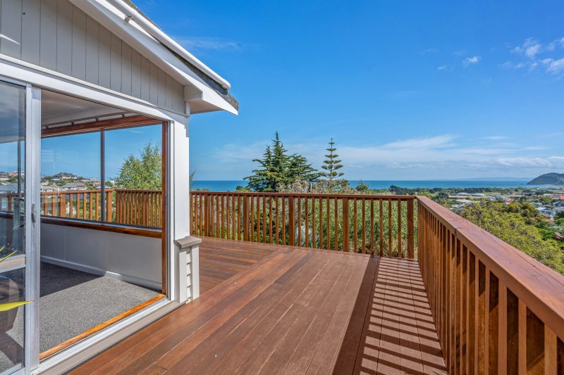 48 Tomahawk Road, Andersons Bay, Dunedin - Carousel 1