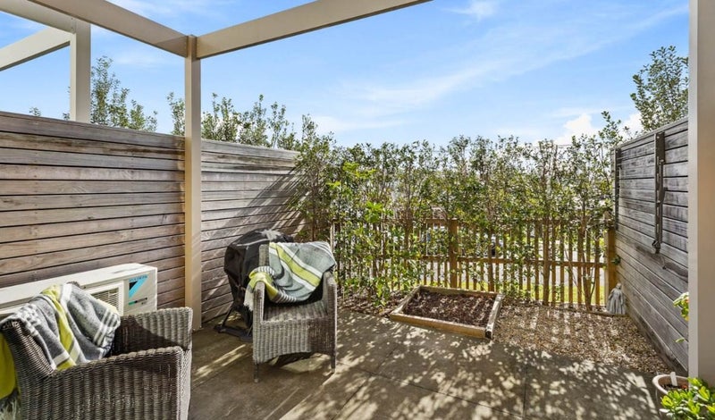 8/35 Garadice Road, Rothesay Bay, Auckland - Carousel 8