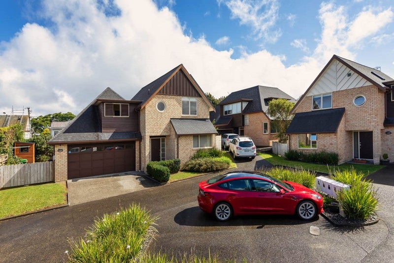 1/0 Athens Road, Onehunga, Auckland - Carousel 24