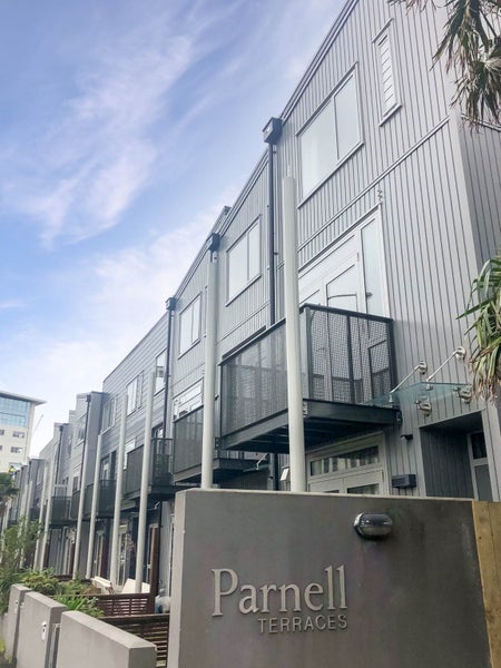 82 Ronayne Street, Parnell, Auckland - Carousel 1