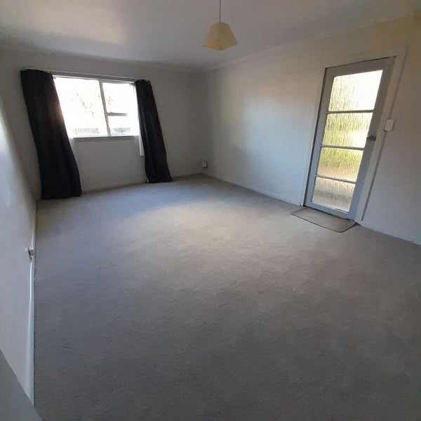 25 Hartford Crescent, Totara Park, Upper Hutt - Carousel 22