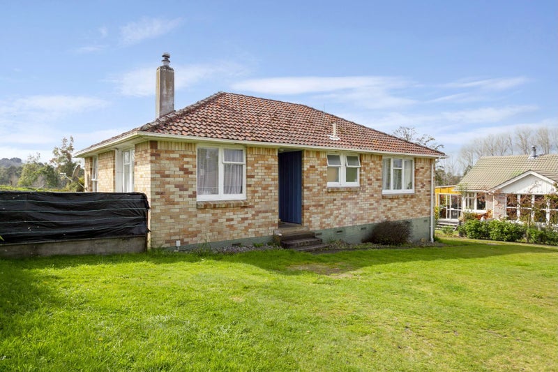 8 Nikau Street, Wairakei, Taupo - Carousel 1