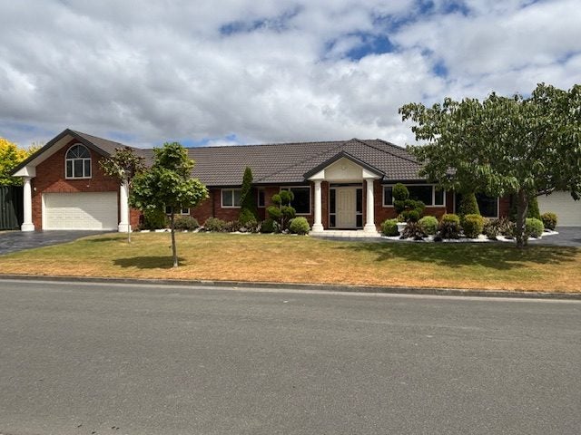 20 Bernadette Street, Aidanfield, Christchurch - Carousel 2