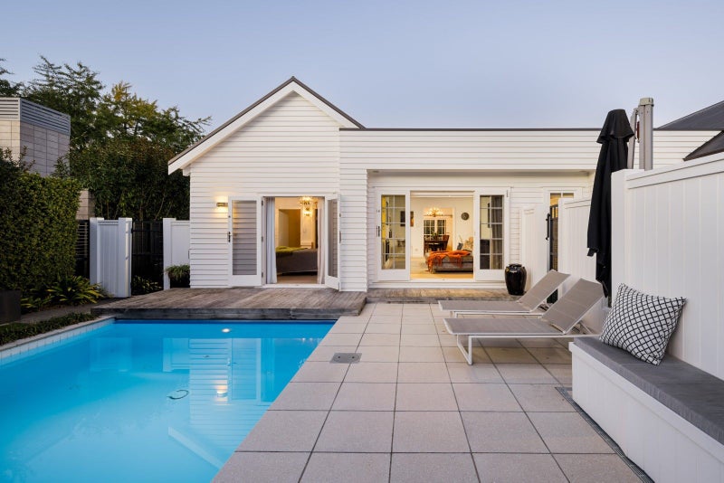 70 Awatere Avenue, Beerescourt, Hamilton - Carousel 2