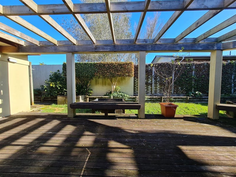 21A Sandwich Road, St Andrews, Hamilton - Carousel 12