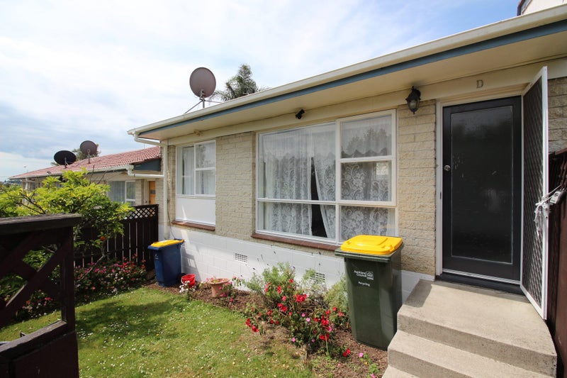 4/150 Hutchinson Avenue, New Lynn, Auckland - Carousel 1