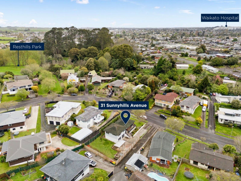 31 Sunnyhills Avenue, Glenview, Hamilton - Carousel 2