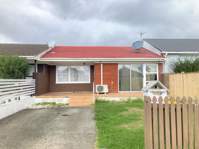 2/193 Shirley Road, Papatoetoe, Auckland - Carousel 1