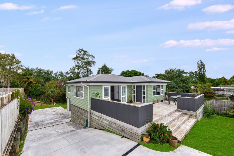 5A Morrison Crescent, Glenview, Hamilton - Carousel 2