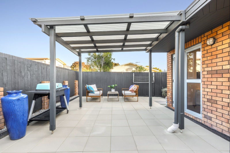 12 Highgrove Way, The Wood, Nelson - Carousel 2