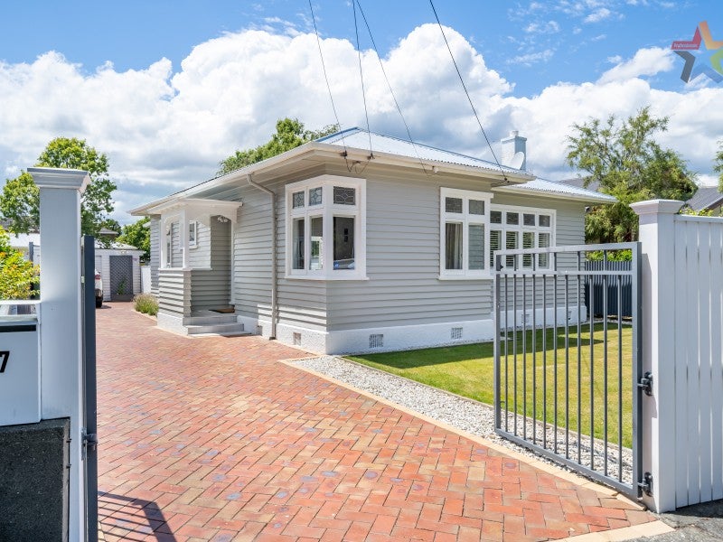 7 Mitchell Street, Epuni, Lower Hutt - Carousel 1