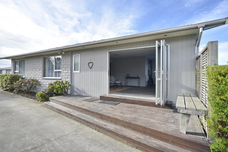 25 Bayswater Crescent, Bromley, Christchurch - Carousel 1