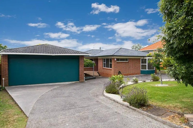78 Cook Street, Howick, Auckland - Carousel 1