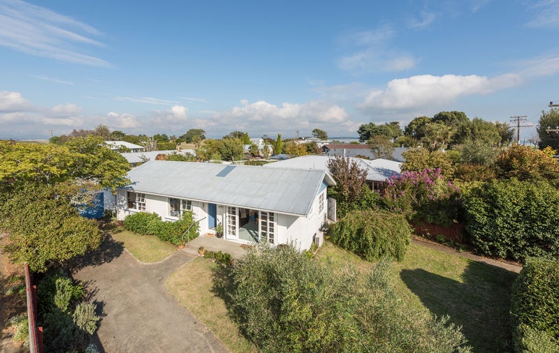 129 Parkers Road, Tahunanui, Nelson - Carousel 1