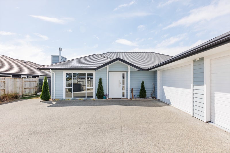 118 Johnstone Drive, Fitzherbert, Palmerston North - Carousel 21