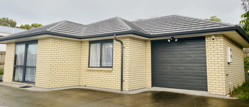 86 Farquhar Road, Glendene, Auckland - Carousel 1