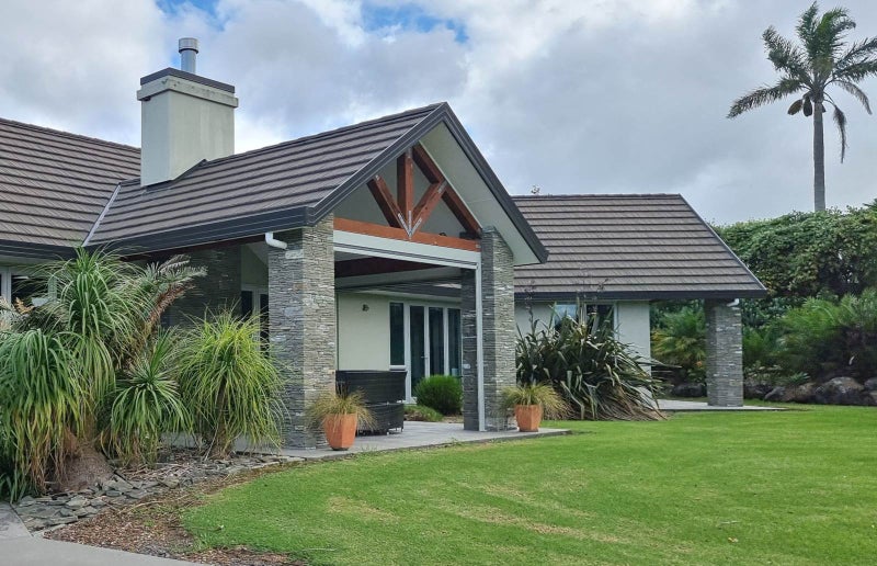 564 Ngunguru Road, Whangarei - Carousel 1