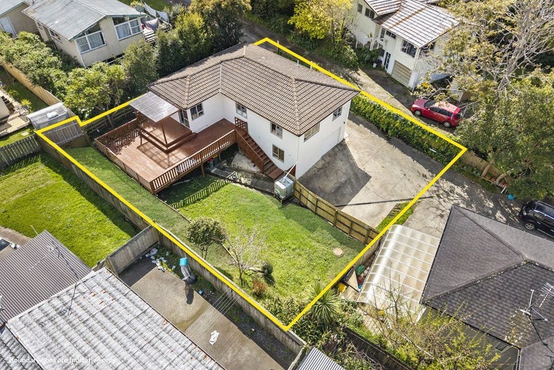 16 Dunraven Place, Torbay, Auckland - Carousel 1