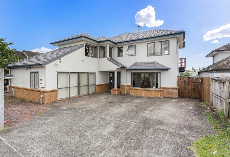 100 Chapel Road, Flat Bush, Auckland - Carousel 1