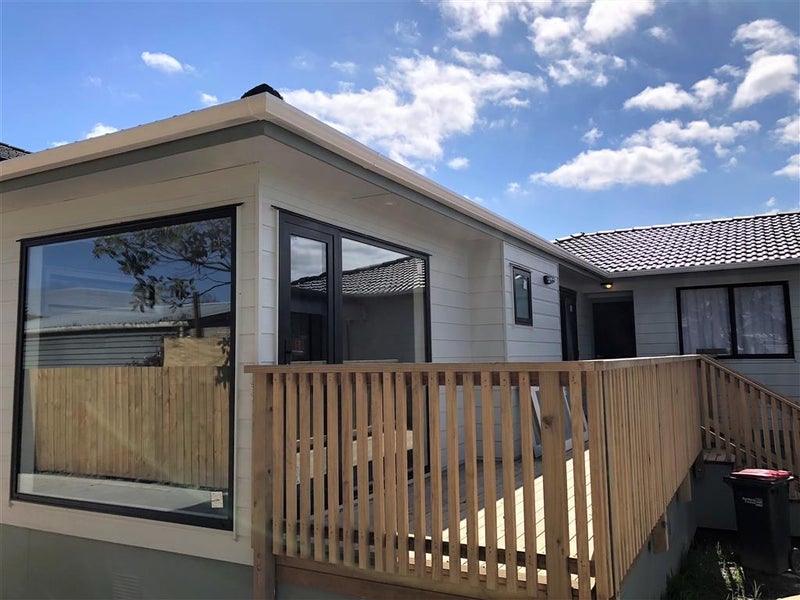 18 Islay Place, Wiri, Auckland - Carousel 1