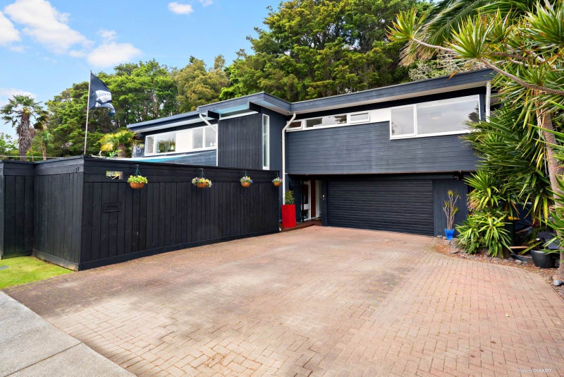 33 Walpole Avenue, Hillpark, Auckland - Carousel 2