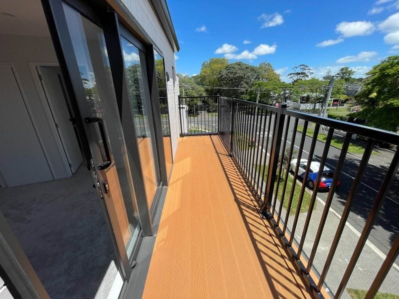 2B Dunkirk Road, Panmure, Auckland - Carousel 2