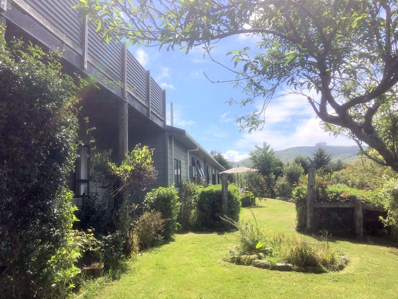 556 Kairakau Road, Havelock North - Carousel 26