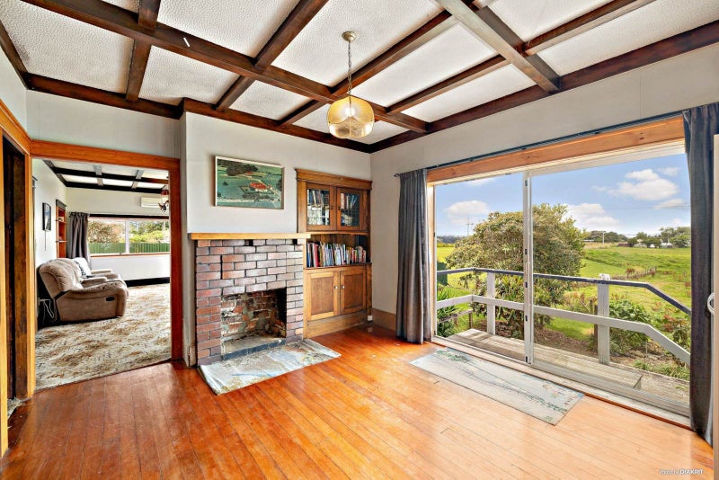 2634 Awhitu Road, Waiuku - Carousel 2