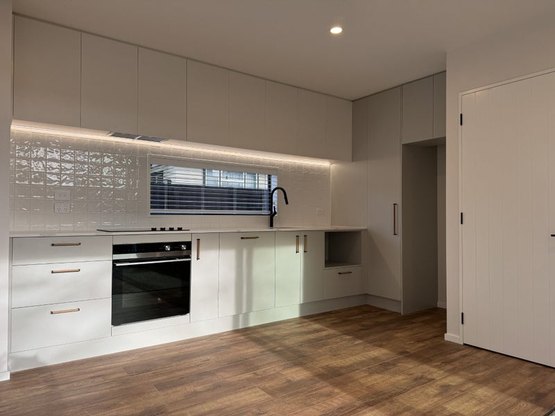 4/38 Mersey Street, St Albans, Christchurch - Carousel 2