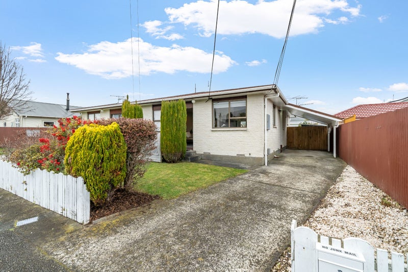 2/48 Kowhai Avenue, Ebdentown, Upper Hutt - Carousel 1