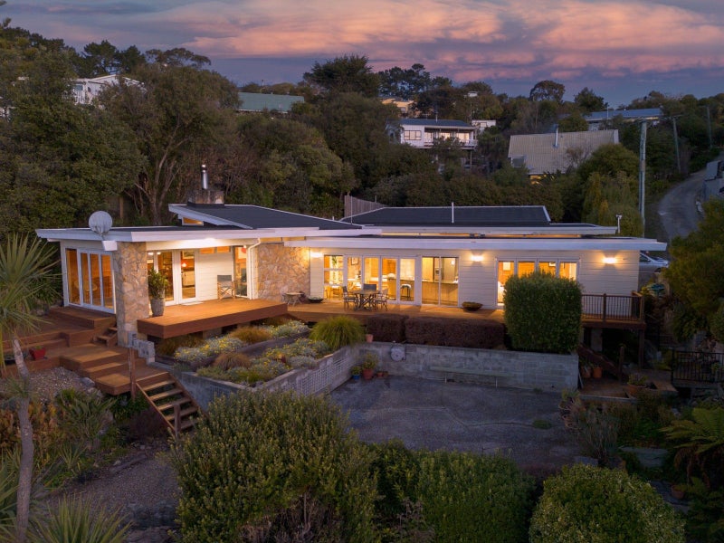 2C Marama Terrace, Lyttelton - Carousel 27