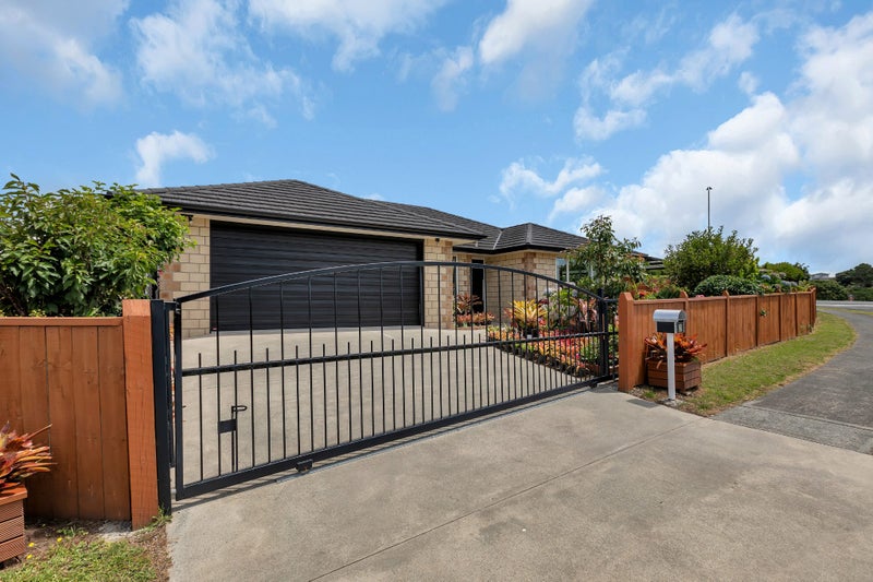 2 Ocean View Rise, Ruakaka - Carousel 1