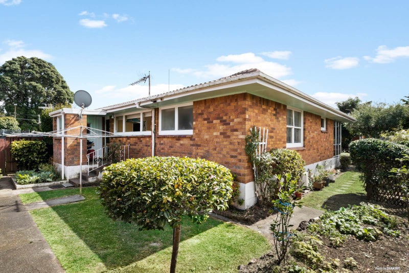 3/33 Central Avenue, Papatoetoe, Auckland - Carousel 1