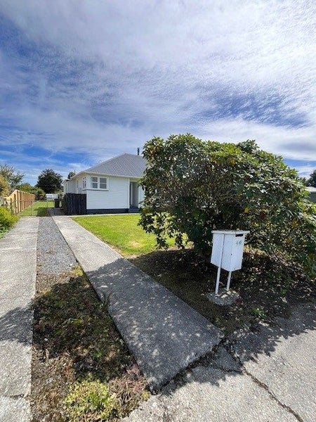 46 Centennial Avenue, Milton - Carousel 1