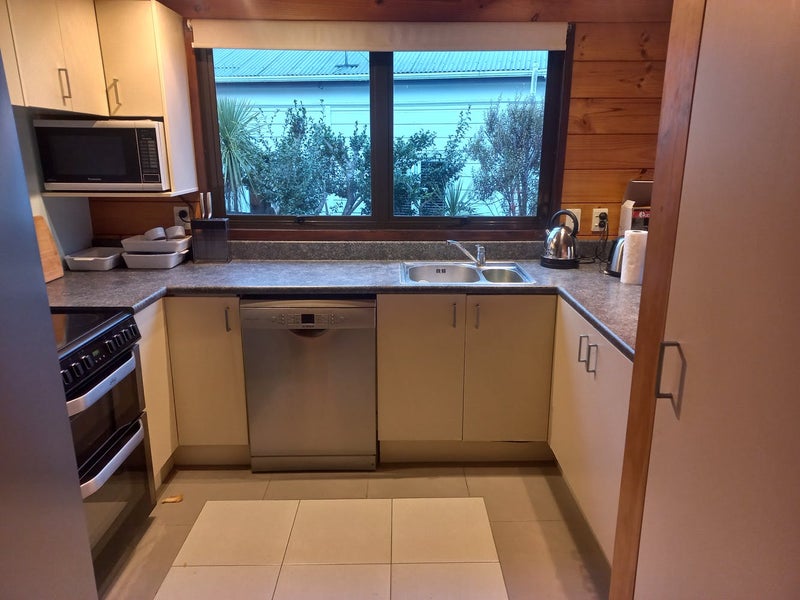 19A Miromiro Road, Normandale, Lower Hutt - Carousel 12