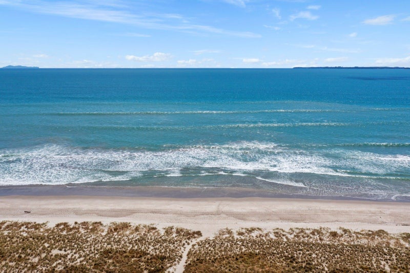932 Papamoa Beach Road, Papamoa Beach, Papamoa - Carousel 43