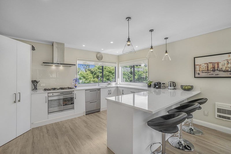 128 Normandale Road, Normandale, Lower Hutt - Carousel 2