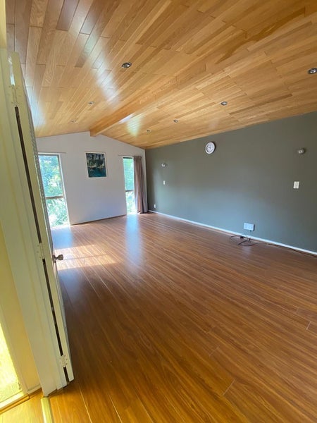 1/13 Saddleback Rise, Murrays Bay, Auckland - Carousel 1