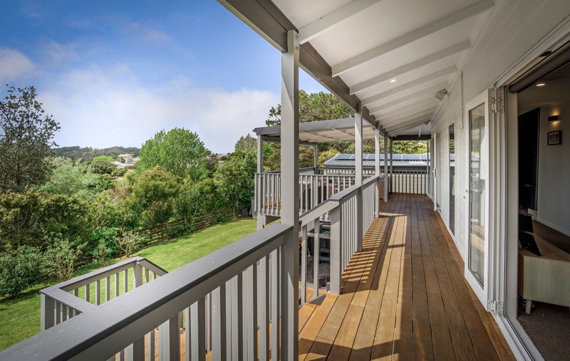 25 Hatfield Heights, Hatfields Beach, Orewa - Carousel 1