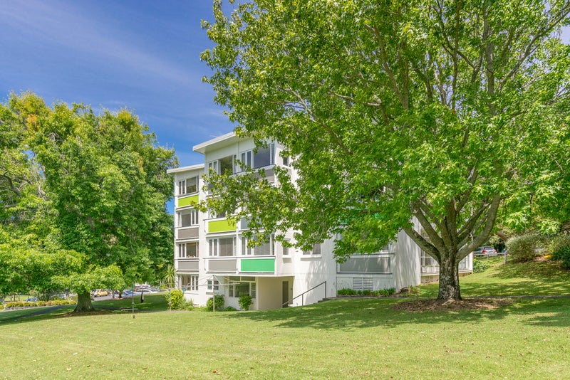 4/87 Beresford Street West, Freemans Bay, Auckland - Carousel 1