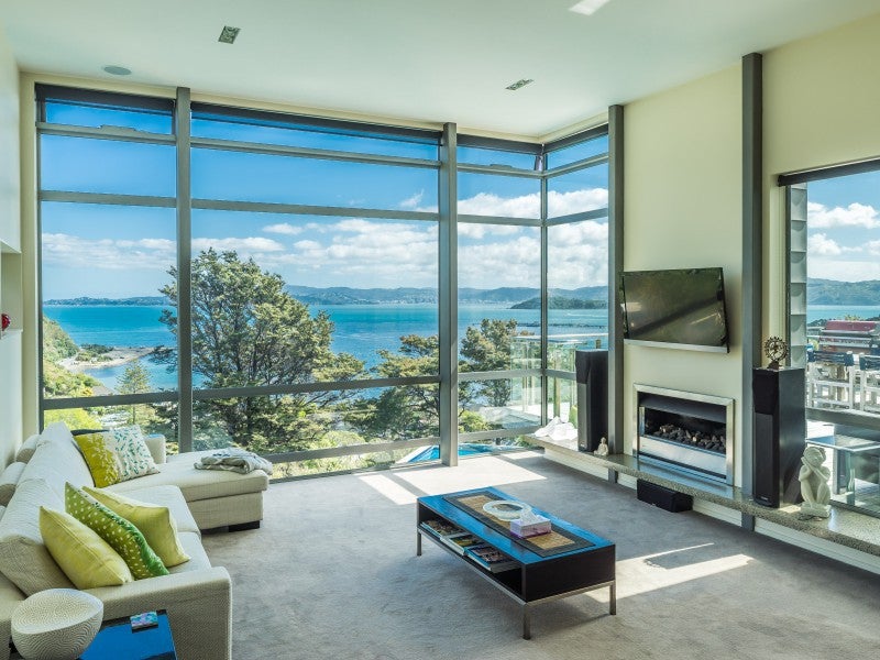 13 Walter Road, Lowry Bay, Lower Hutt - Carousel 1