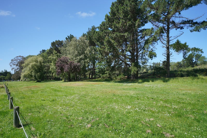 28 Ferry Road, Woodend Beach, Woodend - Carousel 15