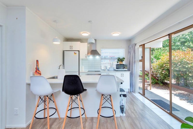 9/105 St Lukes Road, Mount Albert, Auckland - Carousel 2