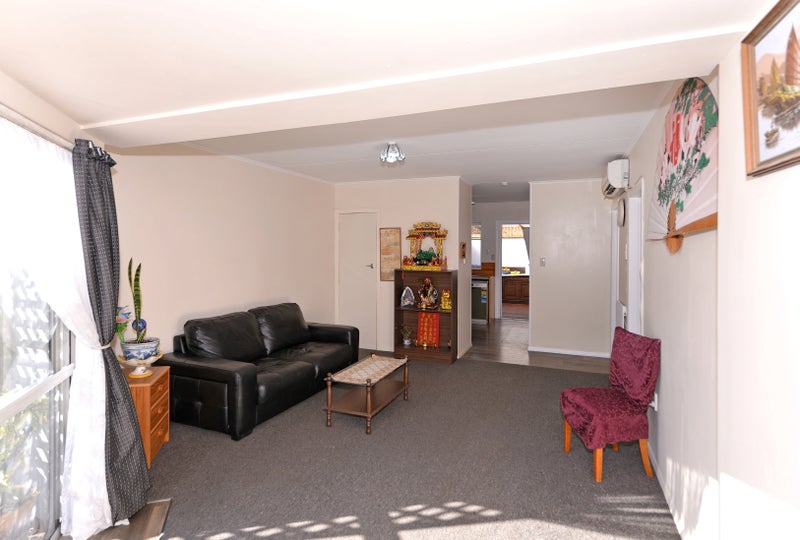 3/5 Hereford Street, Stoke, Nelson - Carousel 2