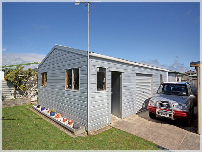 4 Teppett Place, Foxton Beach, Foxton - Carousel 21