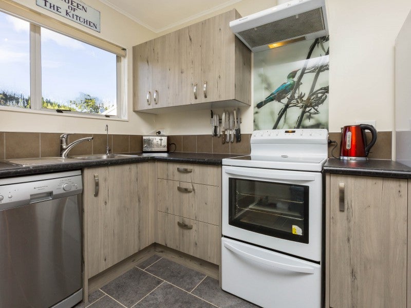 5/10 MANGAROA HILL RD, MANGAROA, UPPER HUTT - Carousel 1