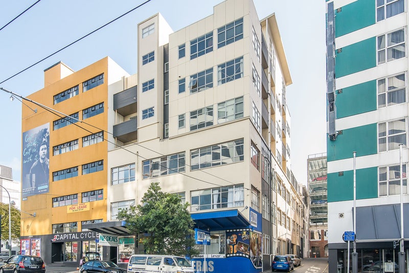 44/3 Edward Street, Te Aro, Wellington - Carousel 2