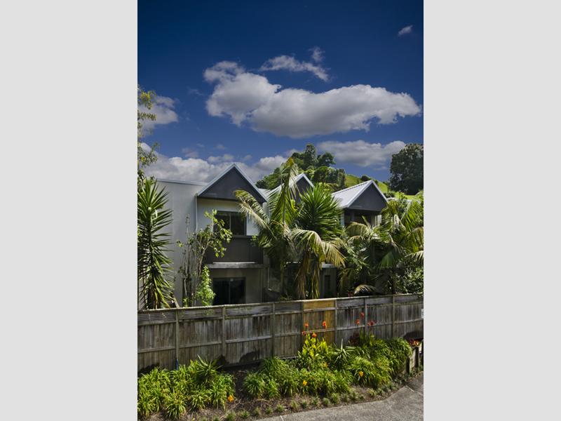 39/21 Hunters Park Drive, Three Kings, Auckland - Carousel 13