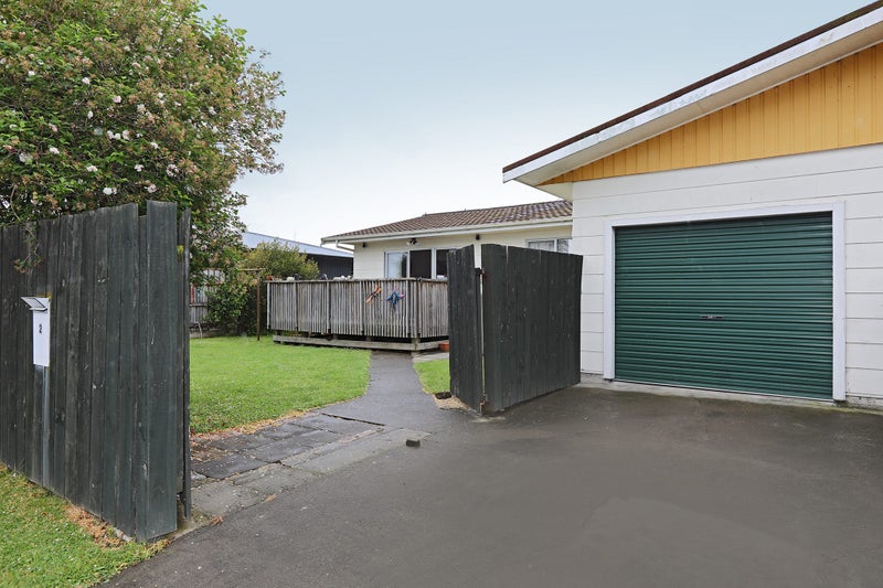 2 Yarmouth Road, Flaxmere, Hastings - Carousel 2