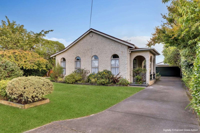 87 Queen Street West, Levin - Carousel 1